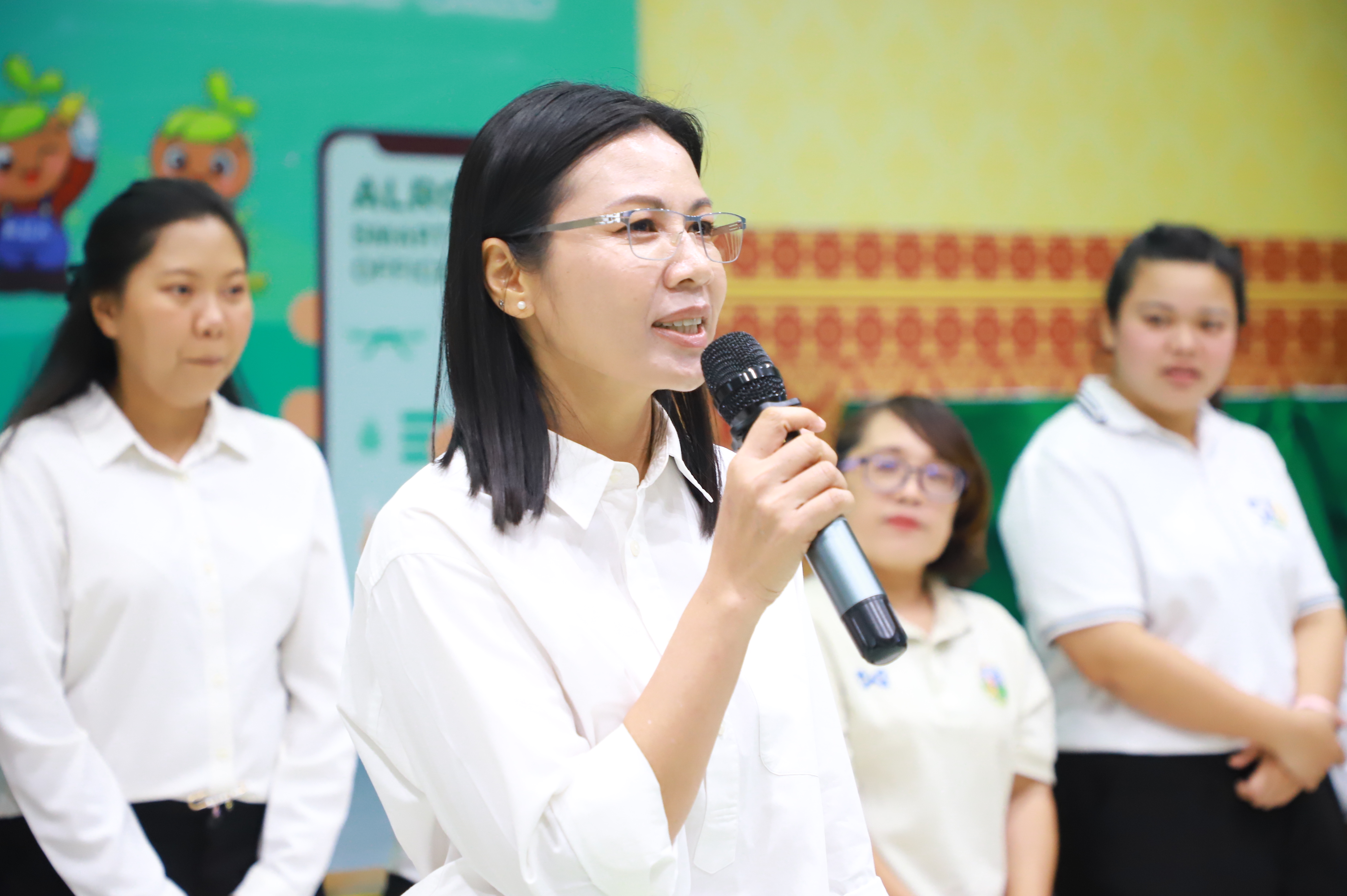 title - สบท. จัดกิจกรรม “เสริมสร้างความสัมพันธ์ในองค์กรและบรรยากาศที่เอื้อต่อการทำงาน” มุ่งเดินหน้าพัฒนาบุคลากร เสริมทัพการทำงานเป็นทีม